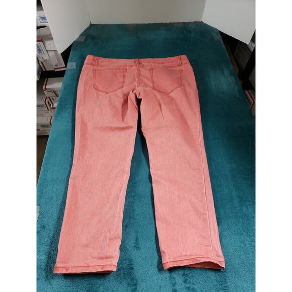 Mossimo Jeans Size 15 Womens Pink Stretch Denim Pants Ladies Mid Rise Cropped - Picture 9 of 11